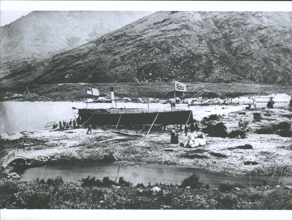 JANE WILLIAM (LATER BEN LOMOND) Launching at Queenstown