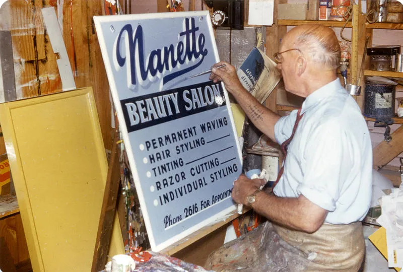 Signwriter Jack Wood at work