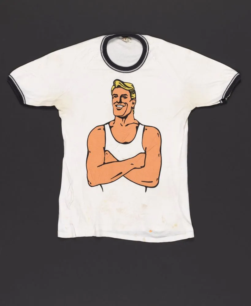 'Chesty Bond' t-shirt