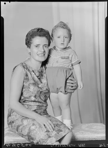 Image: Unidentified mother [Mrs Quillian?] & child