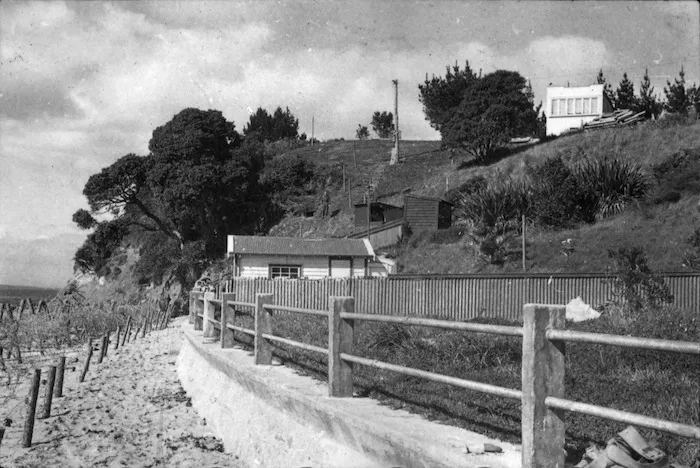 New Zealand. Machine gun post at Campbell's Bay