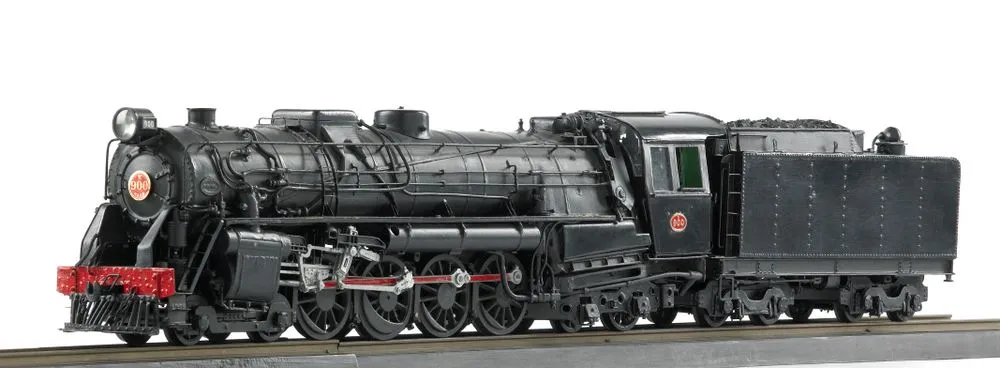 Model (1:24 scale) New Zealand Railways steam locomotive K900