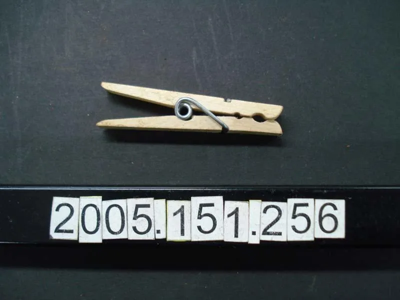 Clothes Peg: Wooden