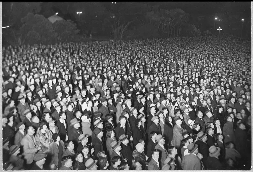 Waiting for General Election results, The Square
