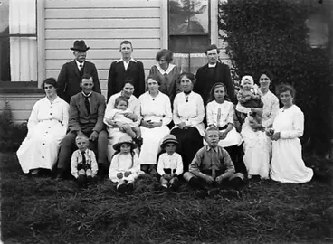 Image: Adkin family - Christmas Day 1917