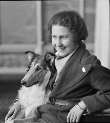 Image: Main, Woman and Dog