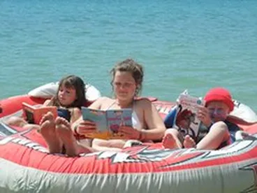 Image: Summer - Biscuit