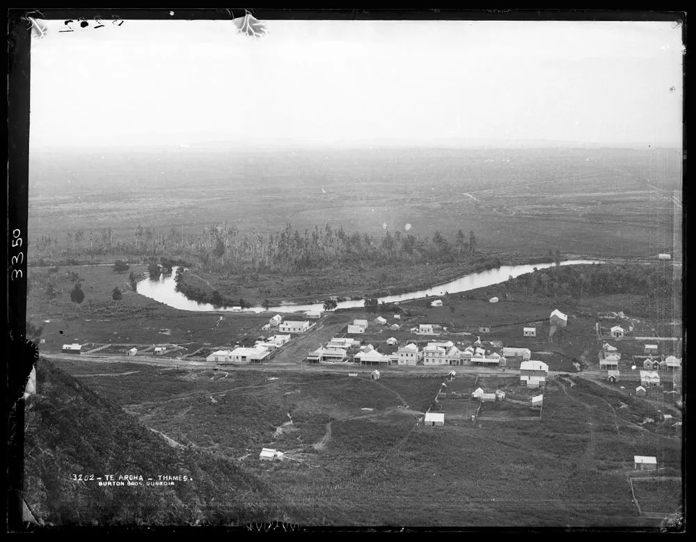 Te Aroha, Thames