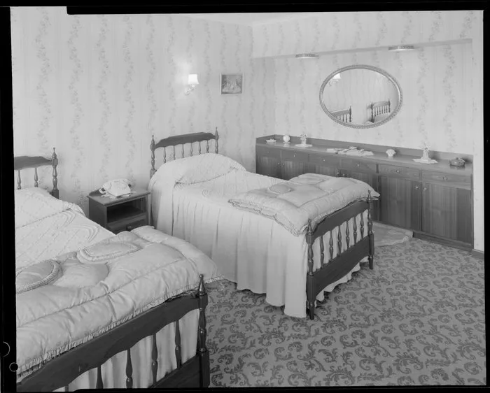 Atkinson house, bedroom