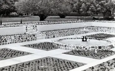 Image: The Hosking Garden, Masterton Park