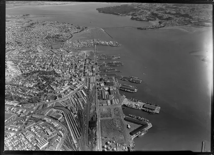 Auckland City and the Waitemata Harbour