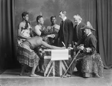 Image: Signing the Treaty of Waitangi