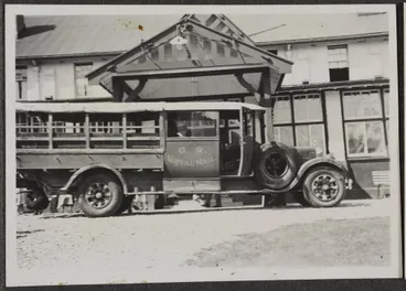Image: Mount Cook bus outside the Hermitage