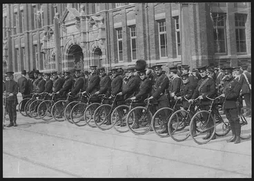 Image: Green, Lynette :Photograph of Wellington Cycle Corps