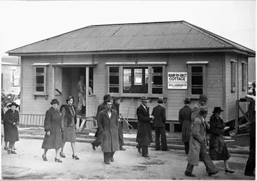 Ellis and Burnand - Patriotic Hut, Hamilton - WWII Image: Ellis and Burnand - Patriotic Hut, Hamilton - WWII