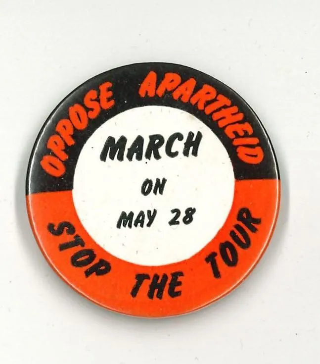 Badge – Oppose Apartheid, Stop The Tour