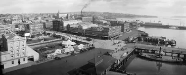 Image: Queen Street and Quay Street, Auckland Central, 1903