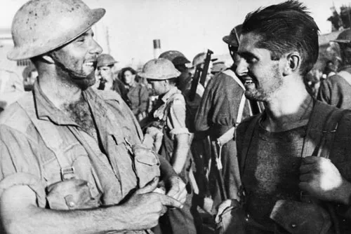 New Zealand and Australian soldiers on Crete, 1941