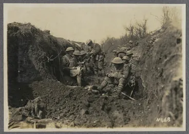Image: Meal time in a front line trench within 250 yards of the enemy.
