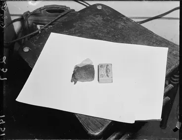 Image: Match box showing size of meat ration