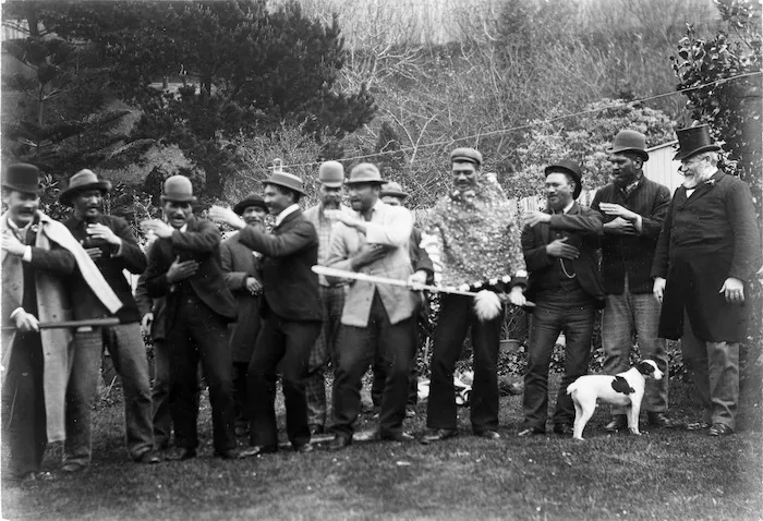 Deputation of Urewera chiefs to Richard John Seddon, at the Ministerial Residence, Molesworth Street, Wellington