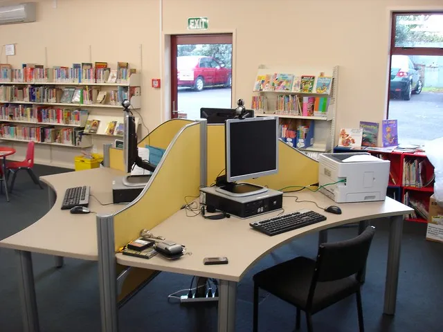 Public computers, Waverley Library