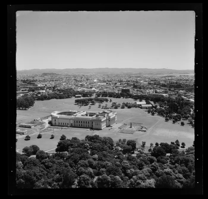 Auckland War Memorial Museum and Domain