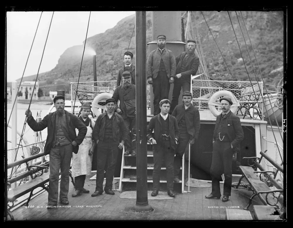 Crew of the P.S. Mountaineer, Lake Wakatipu