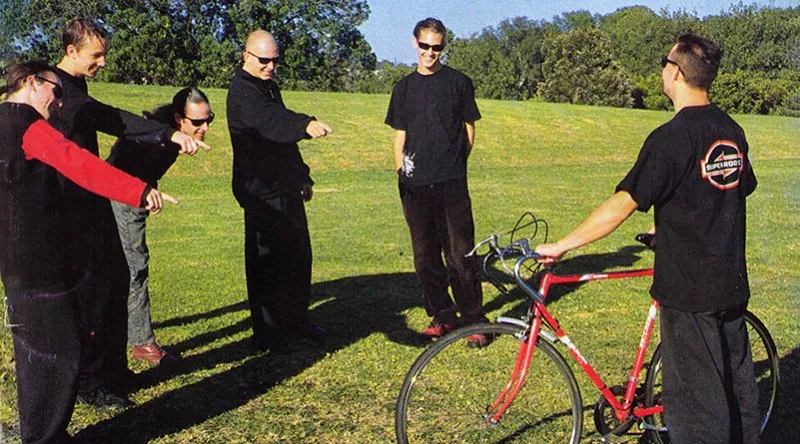 Feature - Supergroove: Supergroovin’