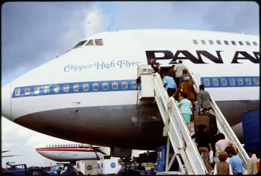 Muriel Clark at Heathrow Airport, 1979 Image: Muriel Clark at Heathrow Airport, 1979