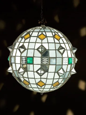 Image: Mirror ball