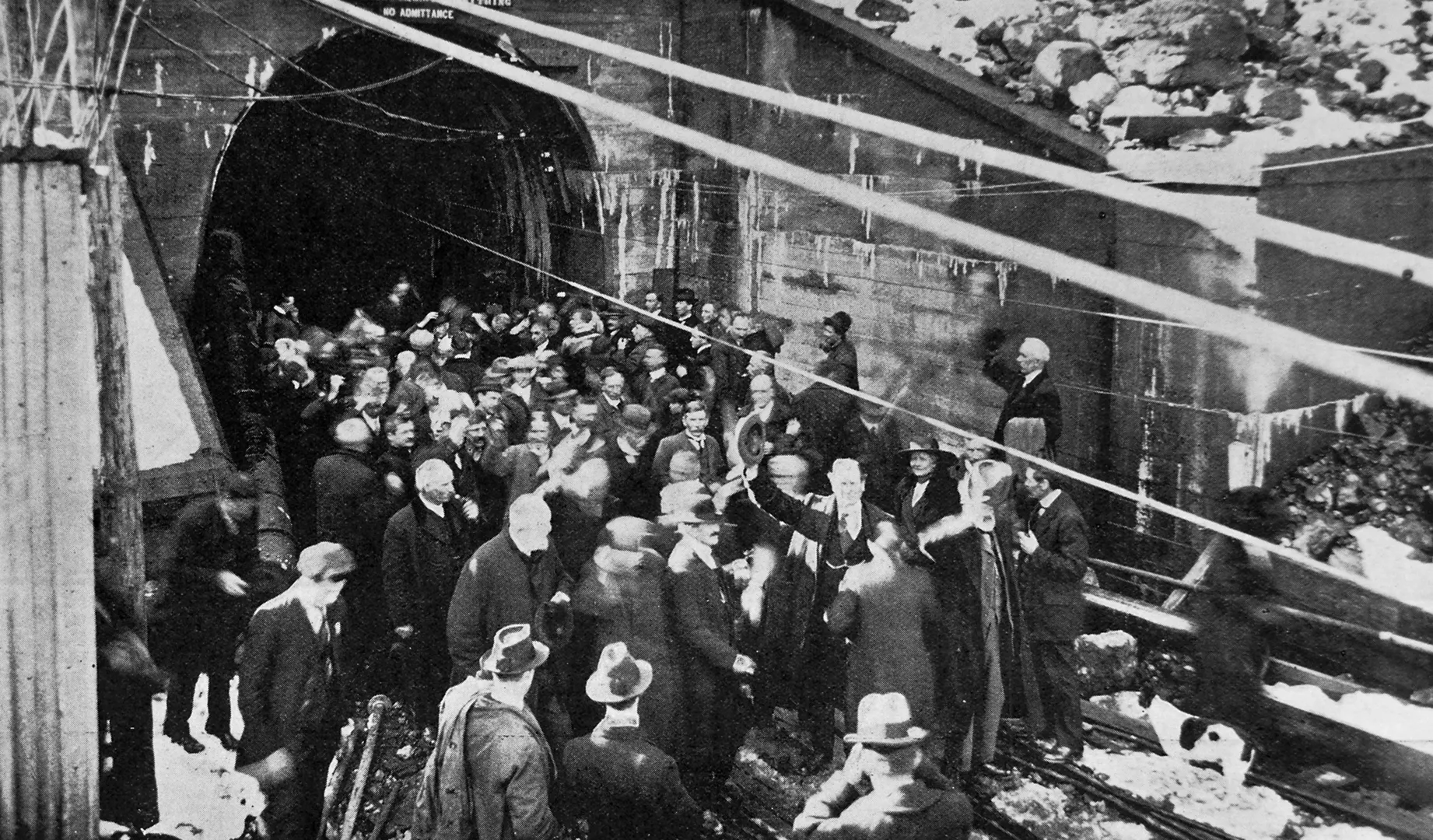 The ratchet has been pulled down to explode the last charge