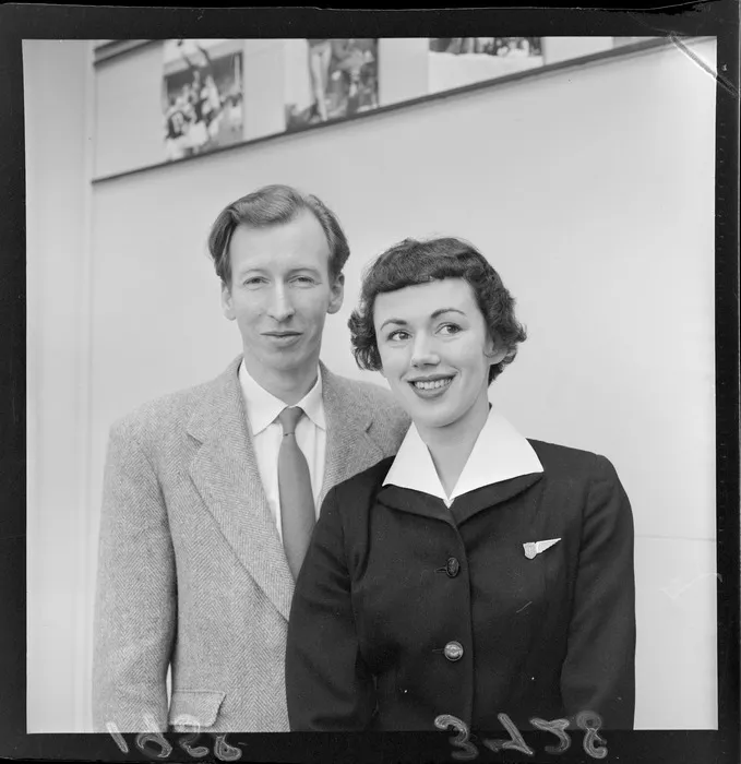 Engagement photo, Mr John Utting and Miss Coral Riches