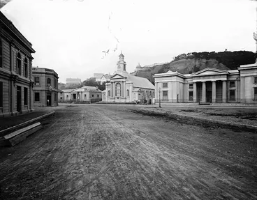 Image: Intersection of Featherston and Hunter Streets, and Lambton Quay, Wellington