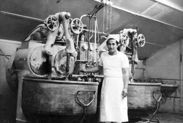 Image: Walds Bakery, Cook Street, Hamilton East