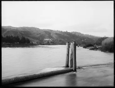 Image: Hutt River, Hutt Valley, Wellington
