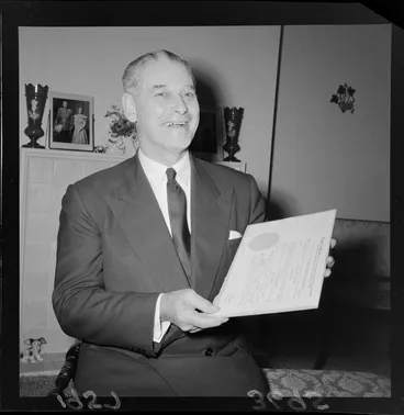 Image: Prime Minister Keith J Holyoake displays his warrant from Queen Elizabeth II