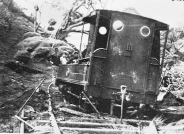 Image: Engine derailed.