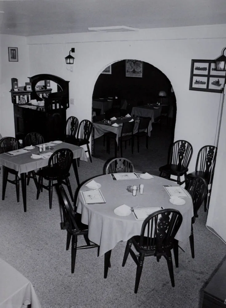 Colonial Restaurant, Papatoetoe, 1980.
