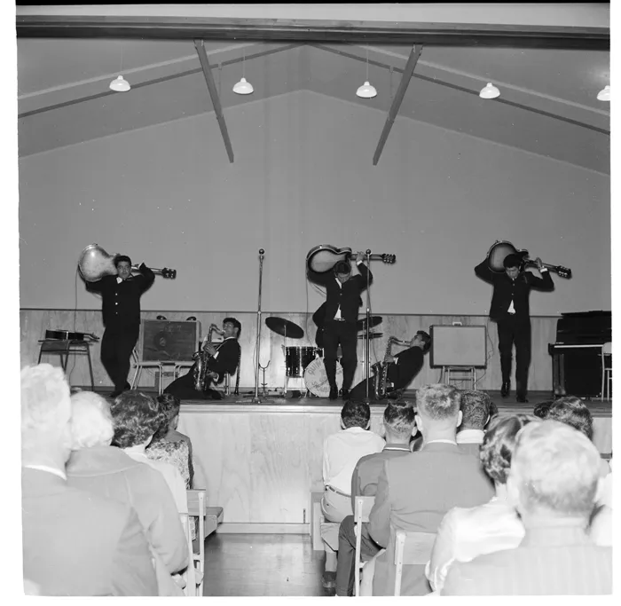 Howard Morrison Quartet with Quin Tikis at Ngaruawahia Festival of the Arts; main street Ngaruawahia