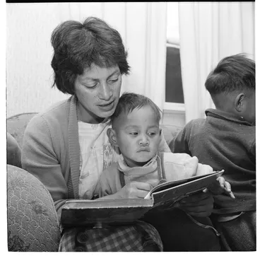 Image: Family, Stokes Valley