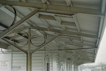 Photograph of Henderson railway station Image: Photograph of Henderson railway station