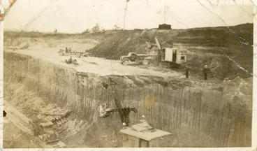 Excavations of Garden Place Hill Image: Excavations of Garden Place Hill