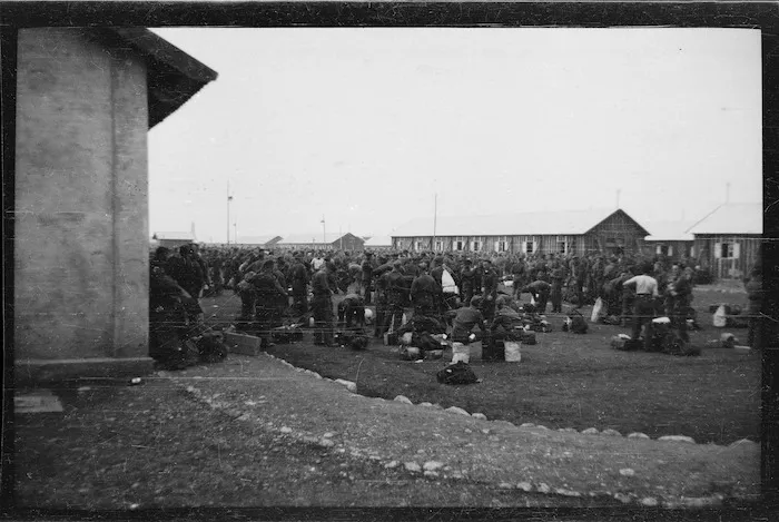 New Zealand prisoners of war in Italian POW Camp 57 - Photograph taken 1943 by Lee Hill