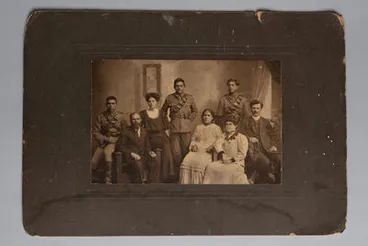 Image: Hare Family Group