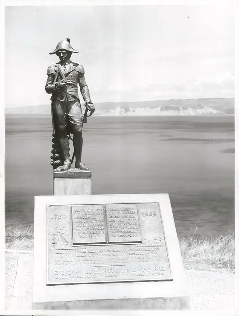 James Cook Memorial Statue