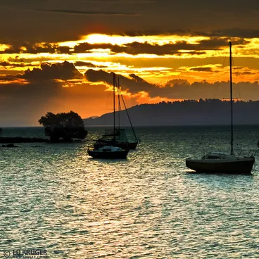 Taupo Lake, New Zealand Image: Taupo Lake, New Zealand