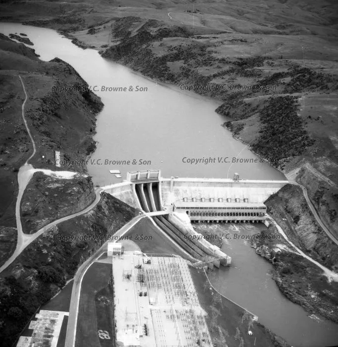 Roxburgh Dam (9525/9536)