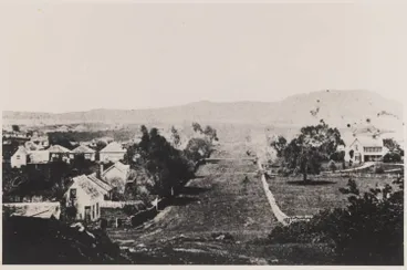 Selwyn Street, Onehunga, 1860s Image: Selwyn Street, Onehunga, 1860s