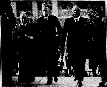 Image: Evening Post" Miotc ARRIVAL OF THE MAYOR.—Mr. T. C. A.Hislop, Mayor of ' Wellington,-/arriving with the Rev. Canon Percival James and Mr. ■■■'■ ■ '''■■-.'. H. D. Bennett. ■ • -.; ":.: ■■..-; (Evening Post, 26 April 1932)